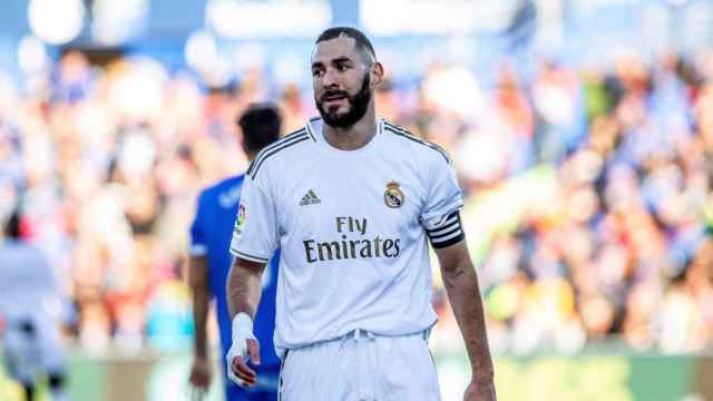 Karim Benzema durante el partido del Getafe / EFE