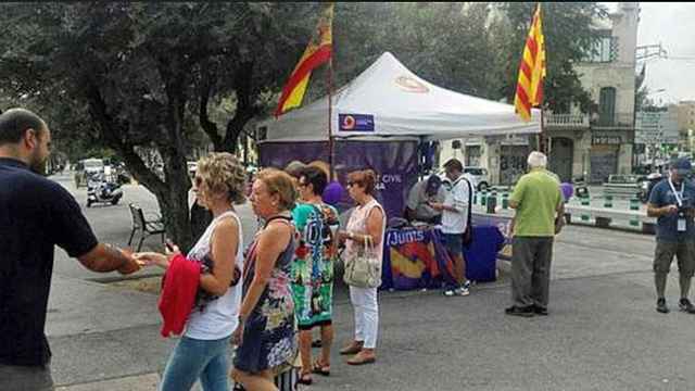 Carpa informativa de SCC en Barcelona / SCC