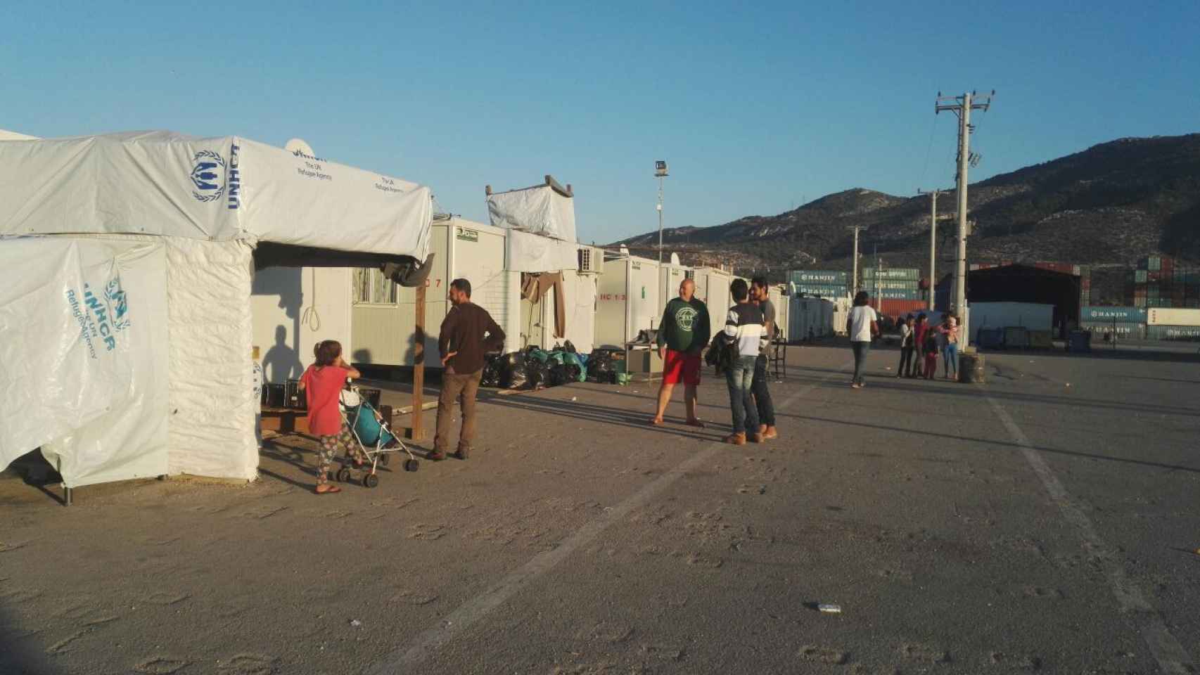 Campo de acogida de refugiados en Grecia / CG