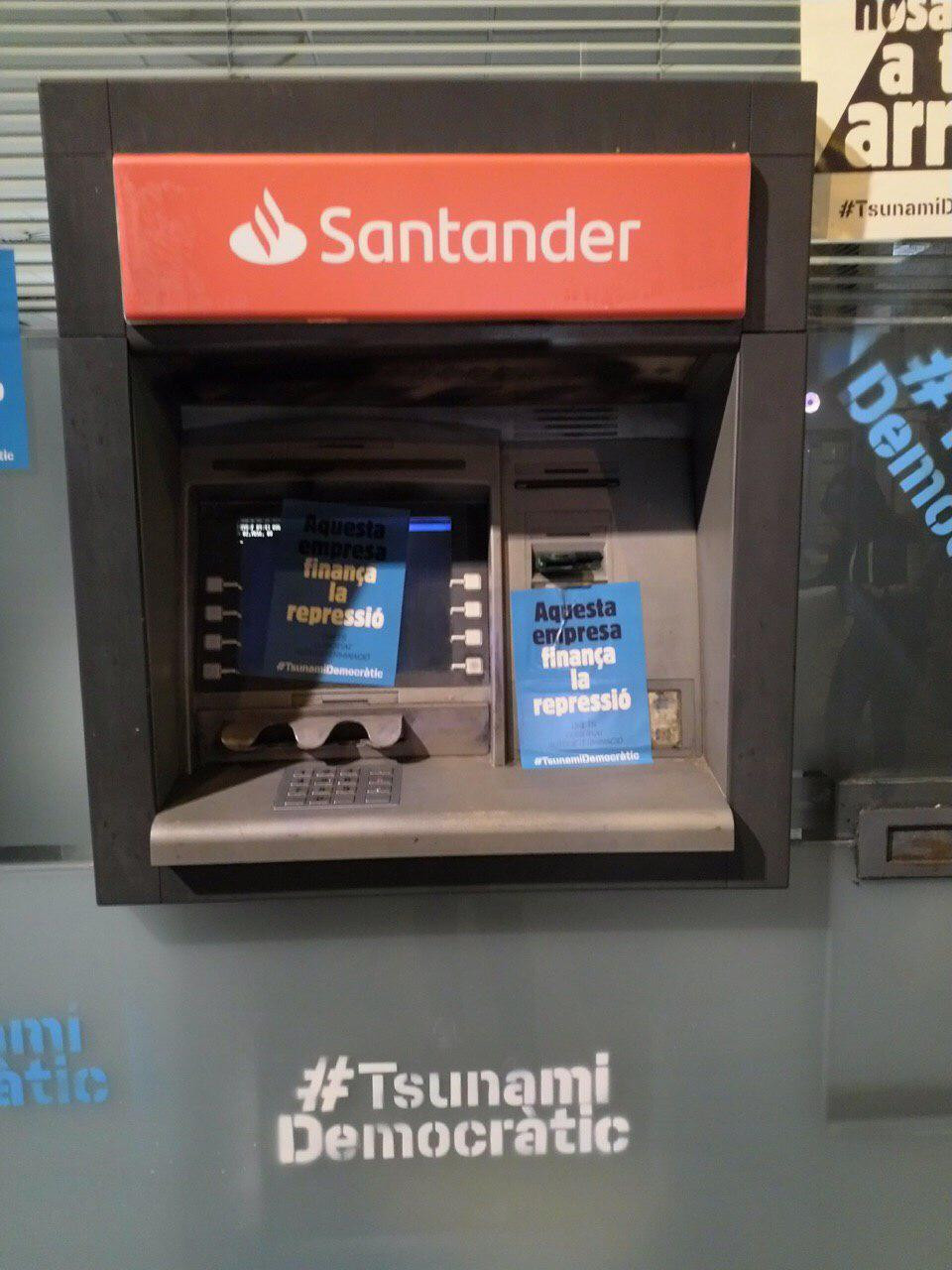 Ataque a una oficina del Banco Santander