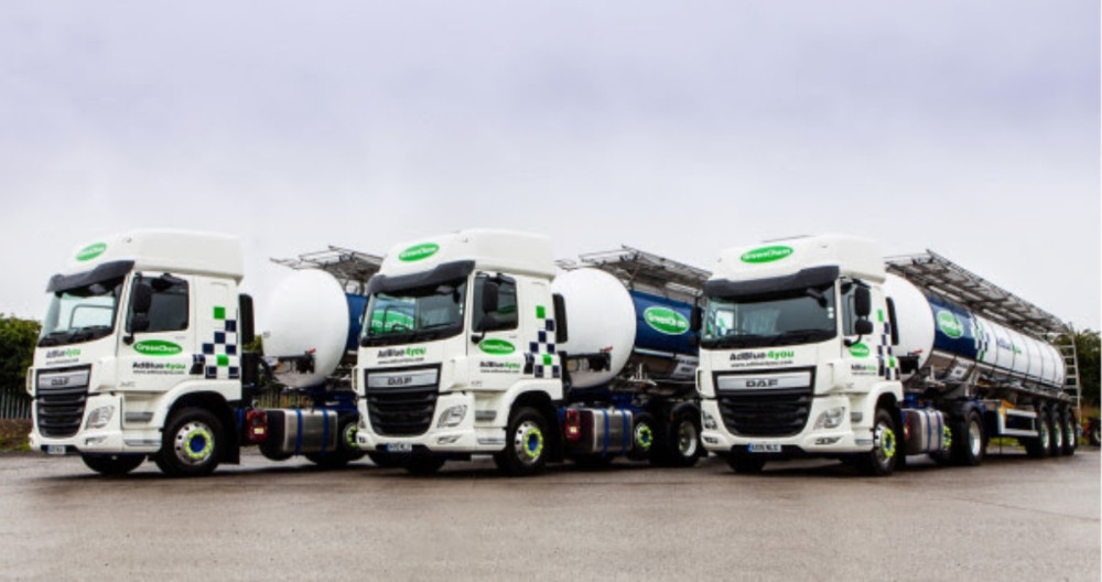 Flota de camiones de GreenChem con que distribuye AdBlue / CEDIDA