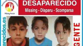 Cartel con imágenes de los tres niños desaparecidos en Aranjuez /SOS DESAPARECIDOS
