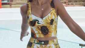 Antonella Roccuzzo con su vestido de girasoles hace dos veranos