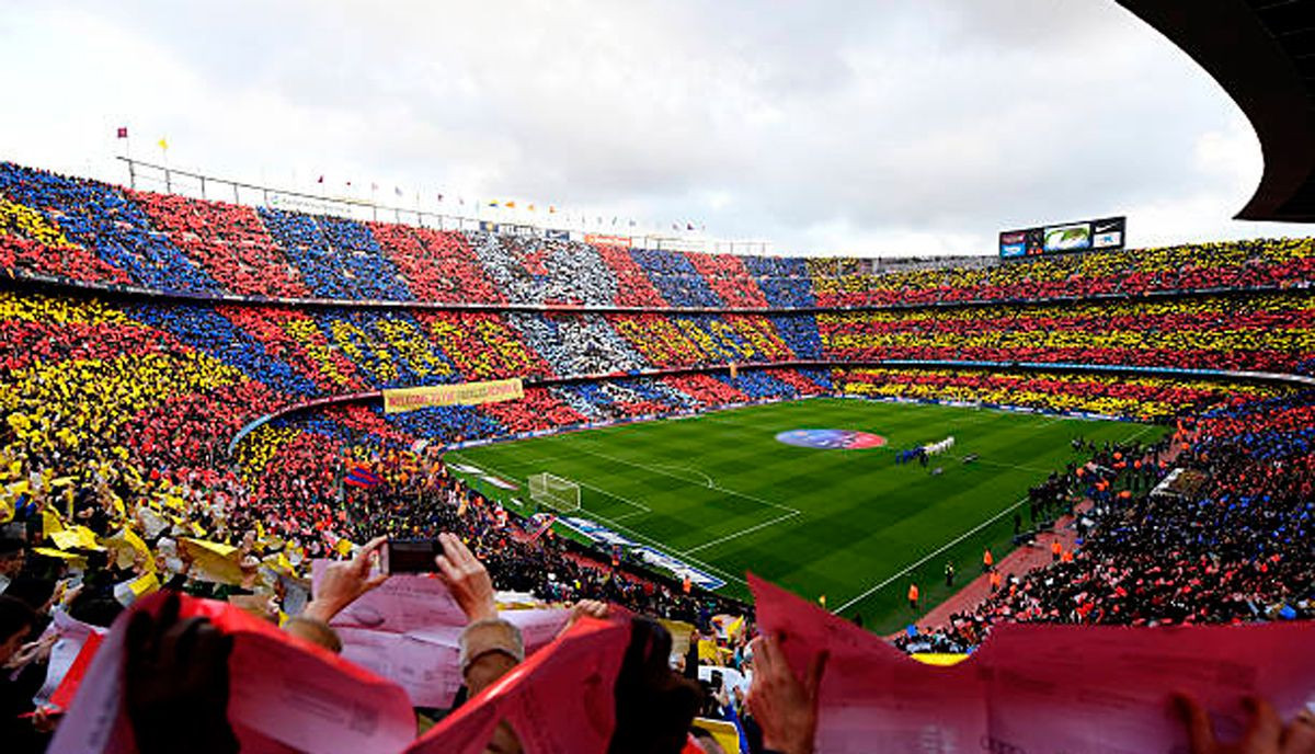 Aficionados del Barça en el Camp Nou  / Redes