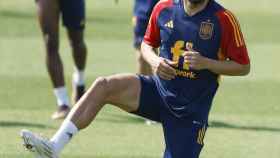Jordi Alba, durante un entrenamiento con la selección española / EFE