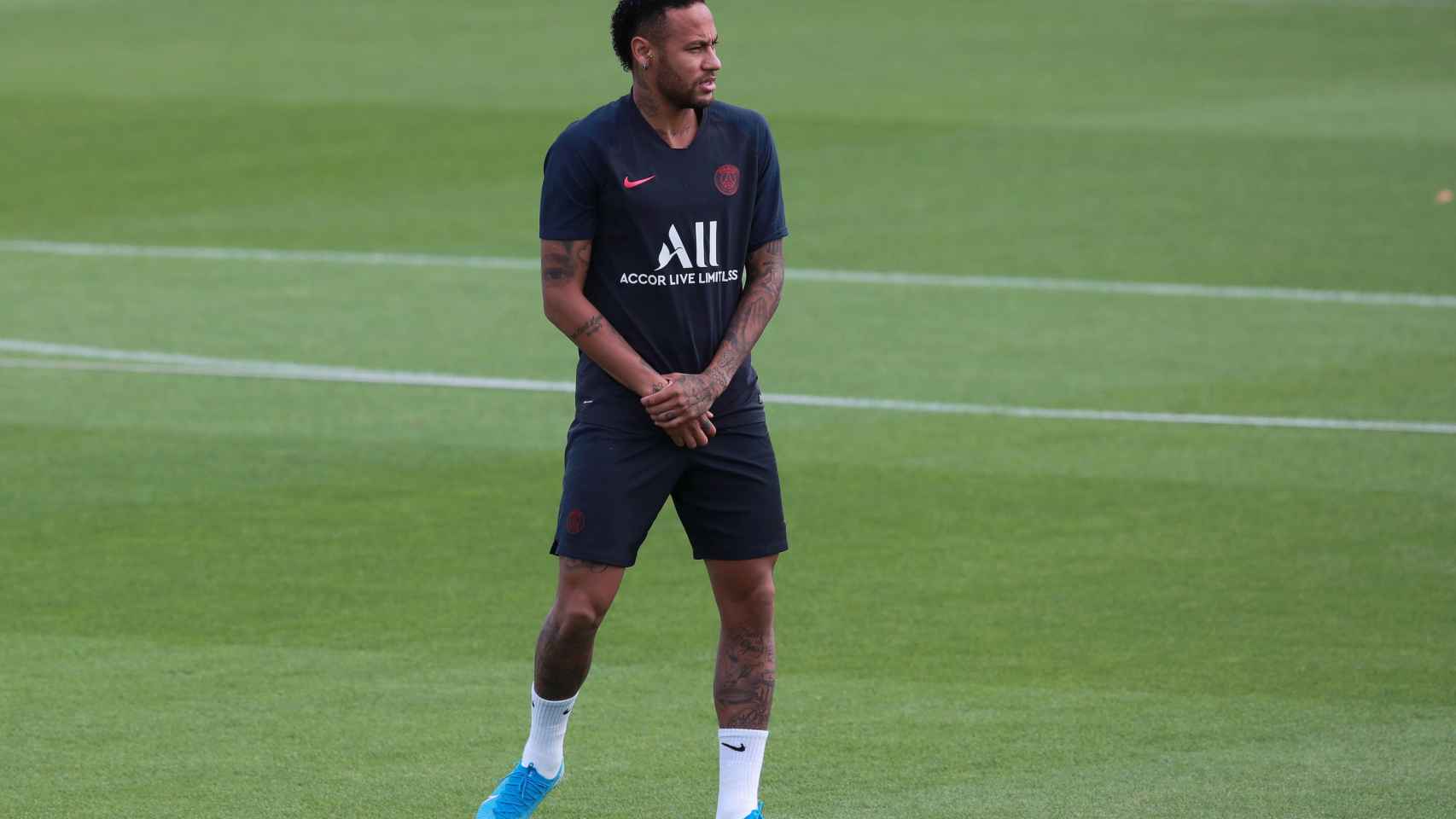 Neymar Junior entrenando con el PSG / EFE