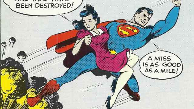 Una imagen de Superman, Clark kent, haciendo de superhéroe
