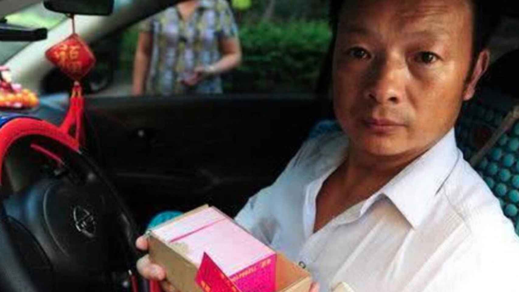 El frutero que se hizo taxista para encontrar a su hija desparecida