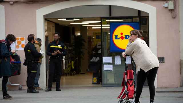 Un supermercado Lidl durante el estado de alarma / EUROPA PRESS
