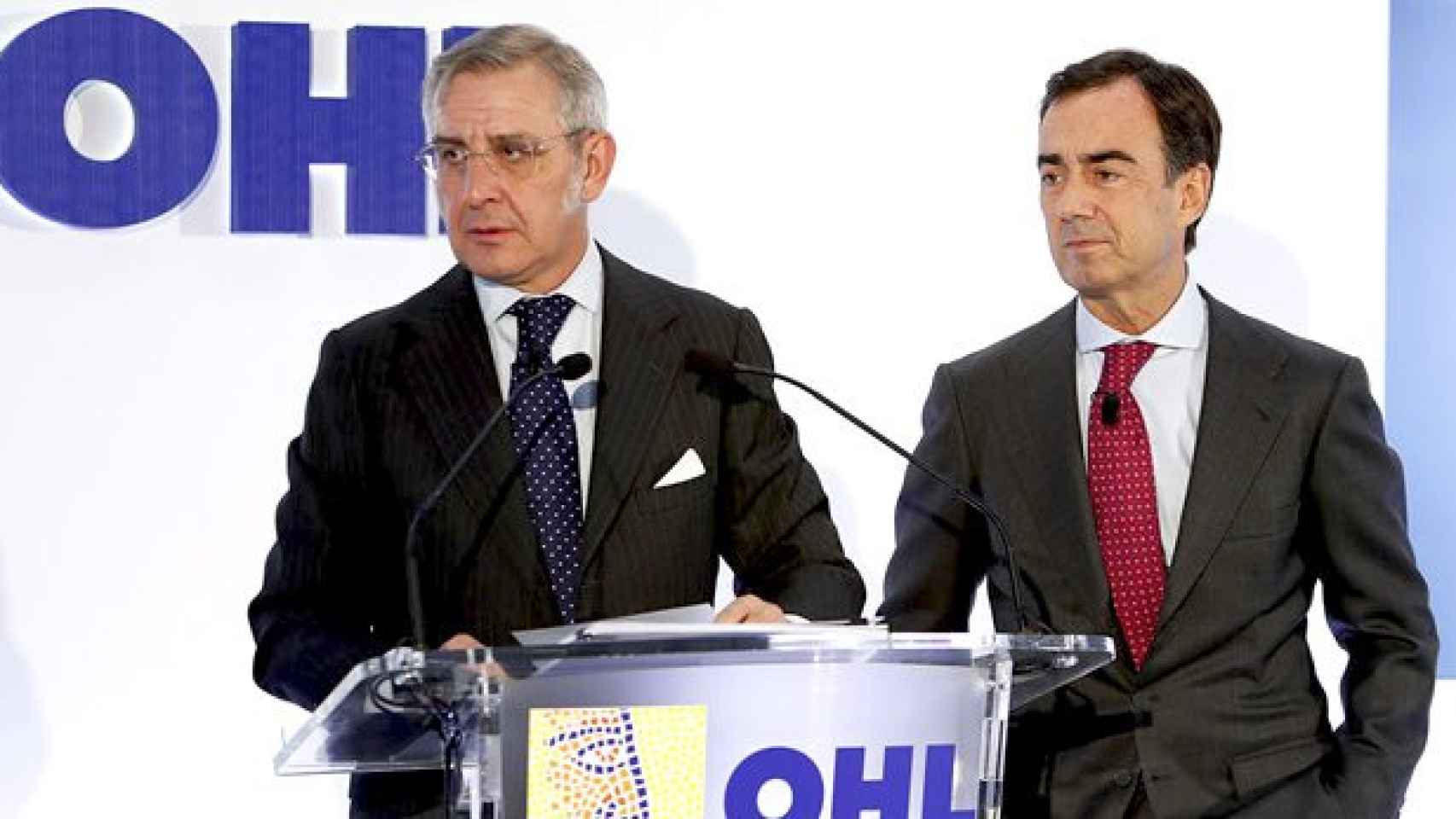 Juan Villar-Mir de Fuentes (d), presidente de OHL, y Tomás García Madrid (i), consejero delegado de la cotizada / EFE