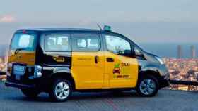 Imagen de uno de los 300 vehículos afiliados a Taxi Ecològic en Barcelona / CG