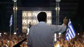 Alexis Tsipras durante el mitin de cierre de campaña de esta noche en la plaza Syntagma de Atenas