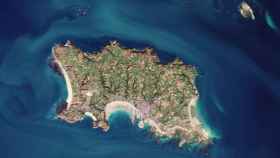 Vista aérea de la isla de Guernsey | REDES