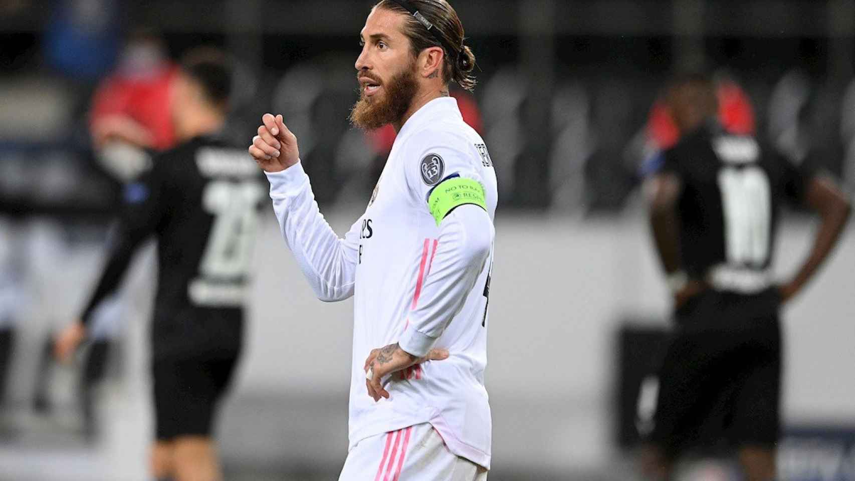 Ramos contra el Borussia Monchengladbach / EFE