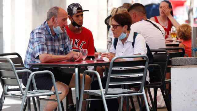 Los hospitales catalanes prevén un gran rebrote de coronavirus con síntomas leves en Barcelona