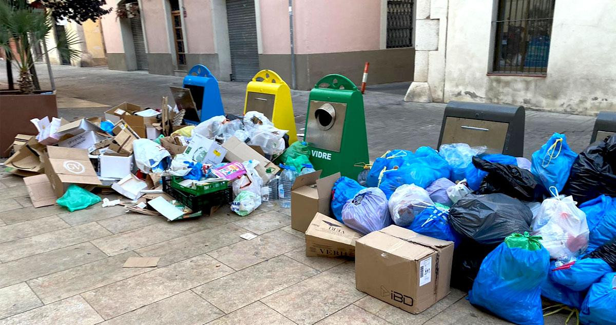 Las carencias en la recogida de basuras de Vilanova i la Geltrú (Barcelona) / CG