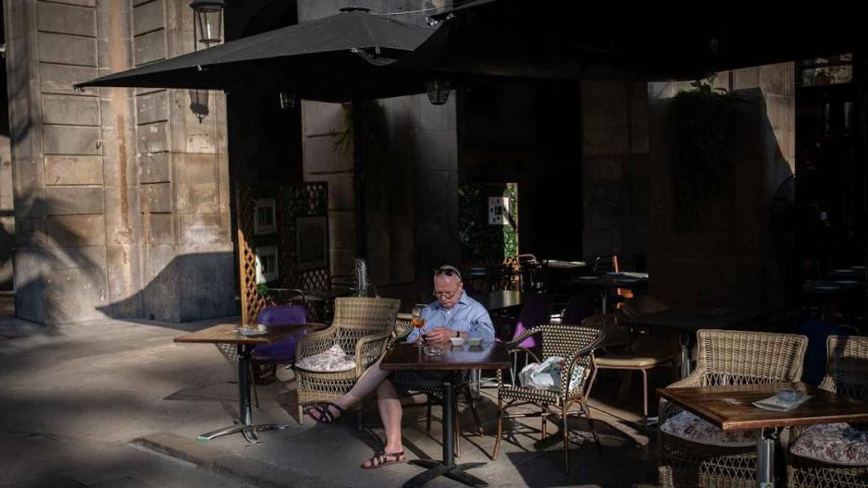 La terraza de un establecimiento de Barcelona, afectados por la pandemia / EP
