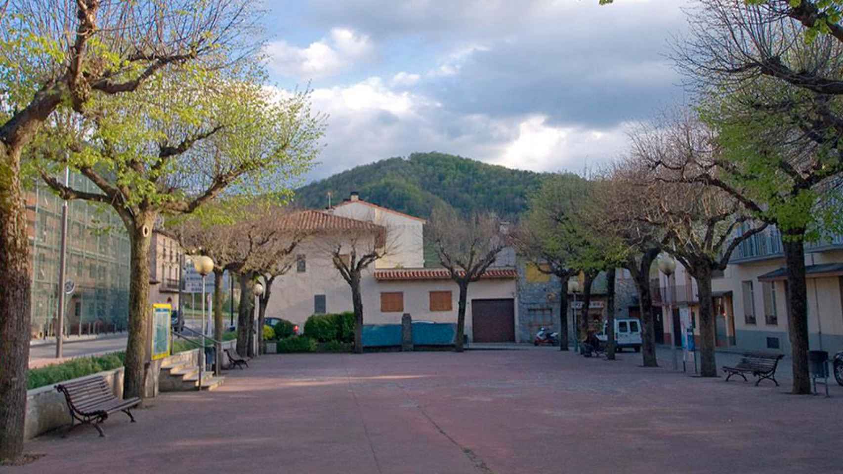Plaza de Sant Pau de Segúries