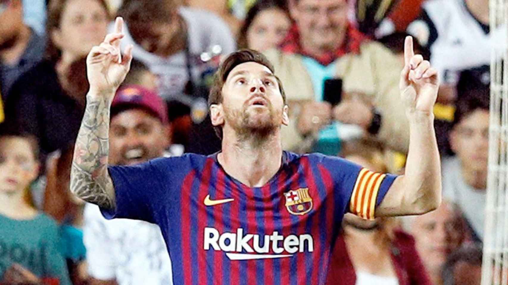 El delantero argentino del FC Barcelona Leo Messi celebra un gol