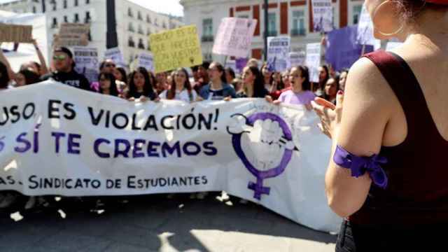 Manifestación de mujeres en Madrid, para pedir por la revisión de los delitos sexuales del Código Penal tras la sentencia de 'La Manada' / EFE