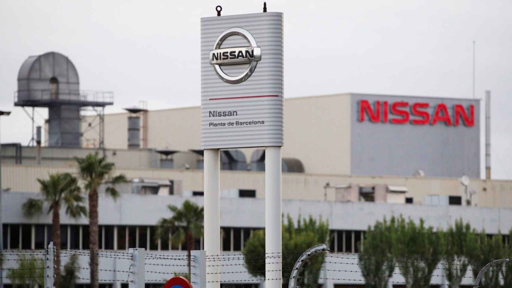 Imagen de la antigua fábrica de Nissan en la Zona Franca de Barcelona / EFE