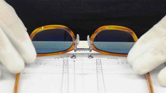 Gafas distribuidas por Luxottica