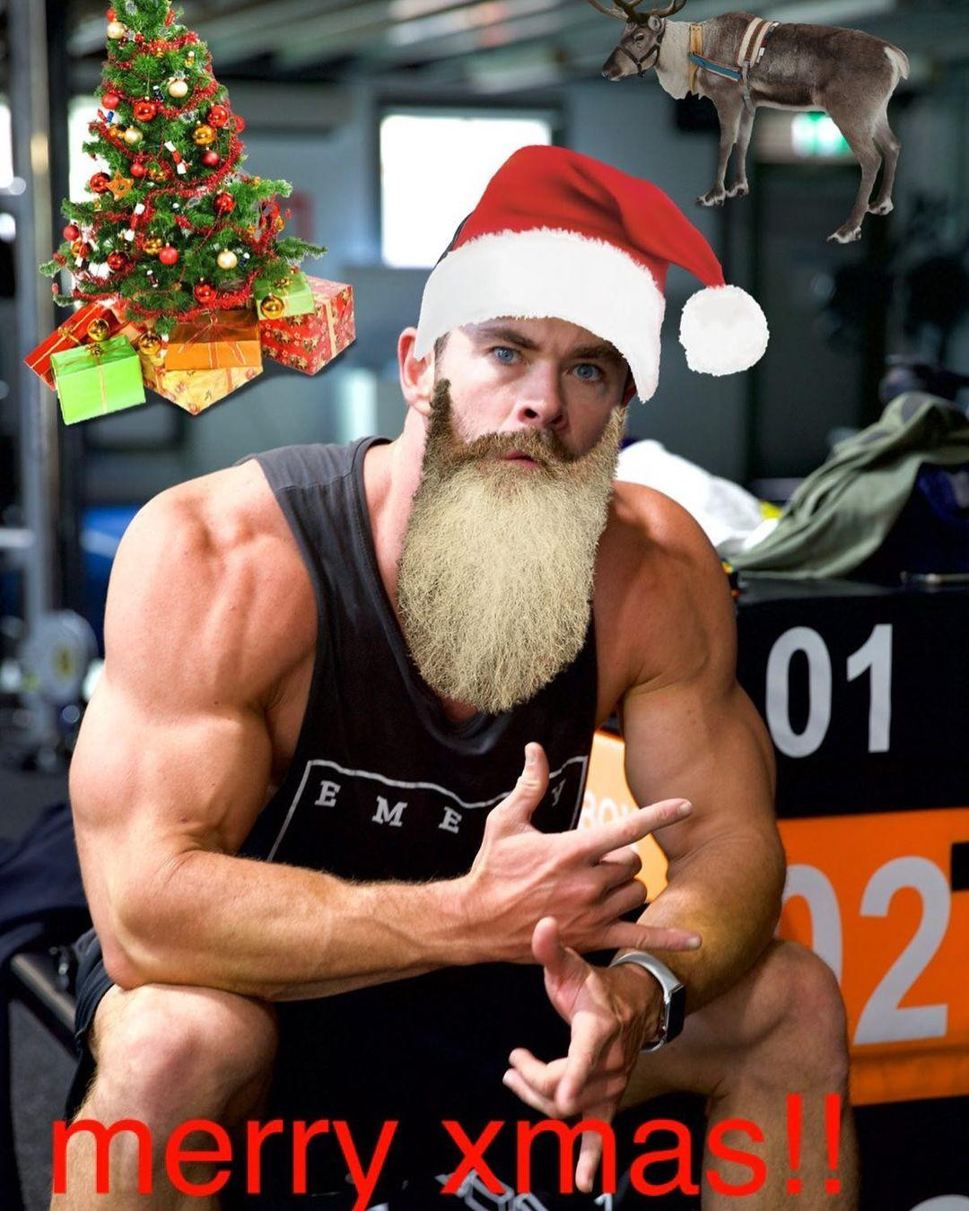 Felicitación de Navidad de Chris Hemsworth / INSTAGRAM