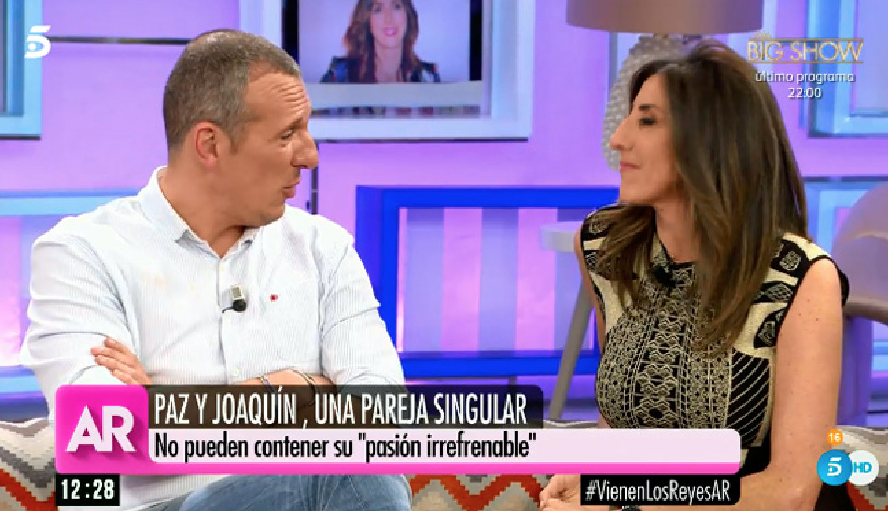 Paz Padilla y el presentador Joaquín Prat en 'El Programa de Ana Rosa' / MEDIASET