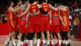 Una foto de los jugadores de España celebrando el Mundial de baloncesto / EFE