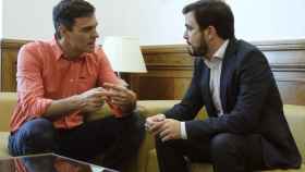 Pedro Sánchez y Alberto Garzón durante la reunión que mantuvieron el jueves en el Congreso / EFE