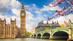 El reloj de la Torre del Big Ben es uno de los símbolos más conocidos de la ciudad de Londres / VUELING