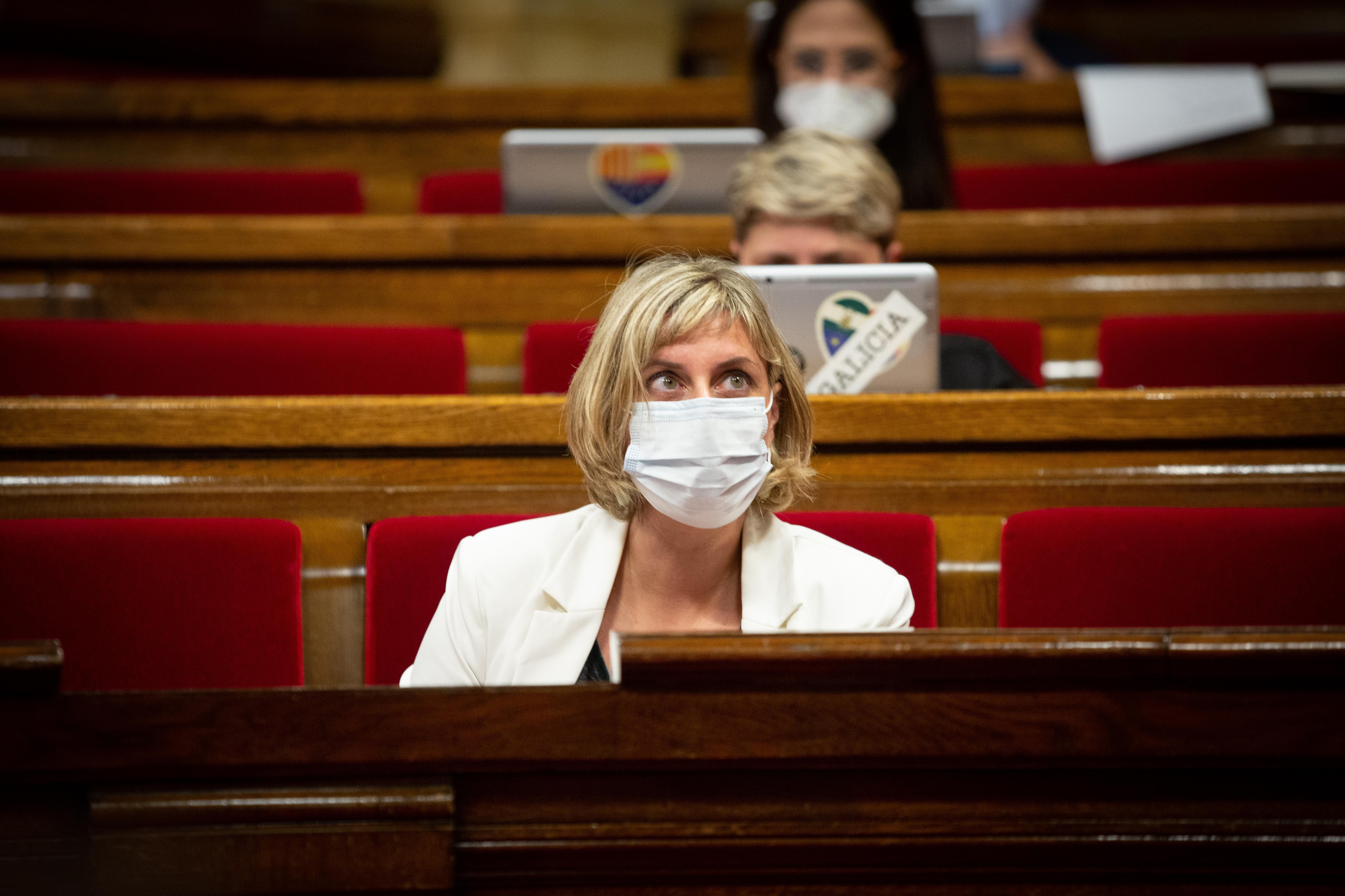 La 'consellera' de Salud en funciones, Alba Vergés, en el Parlament / EUROPA PRESS