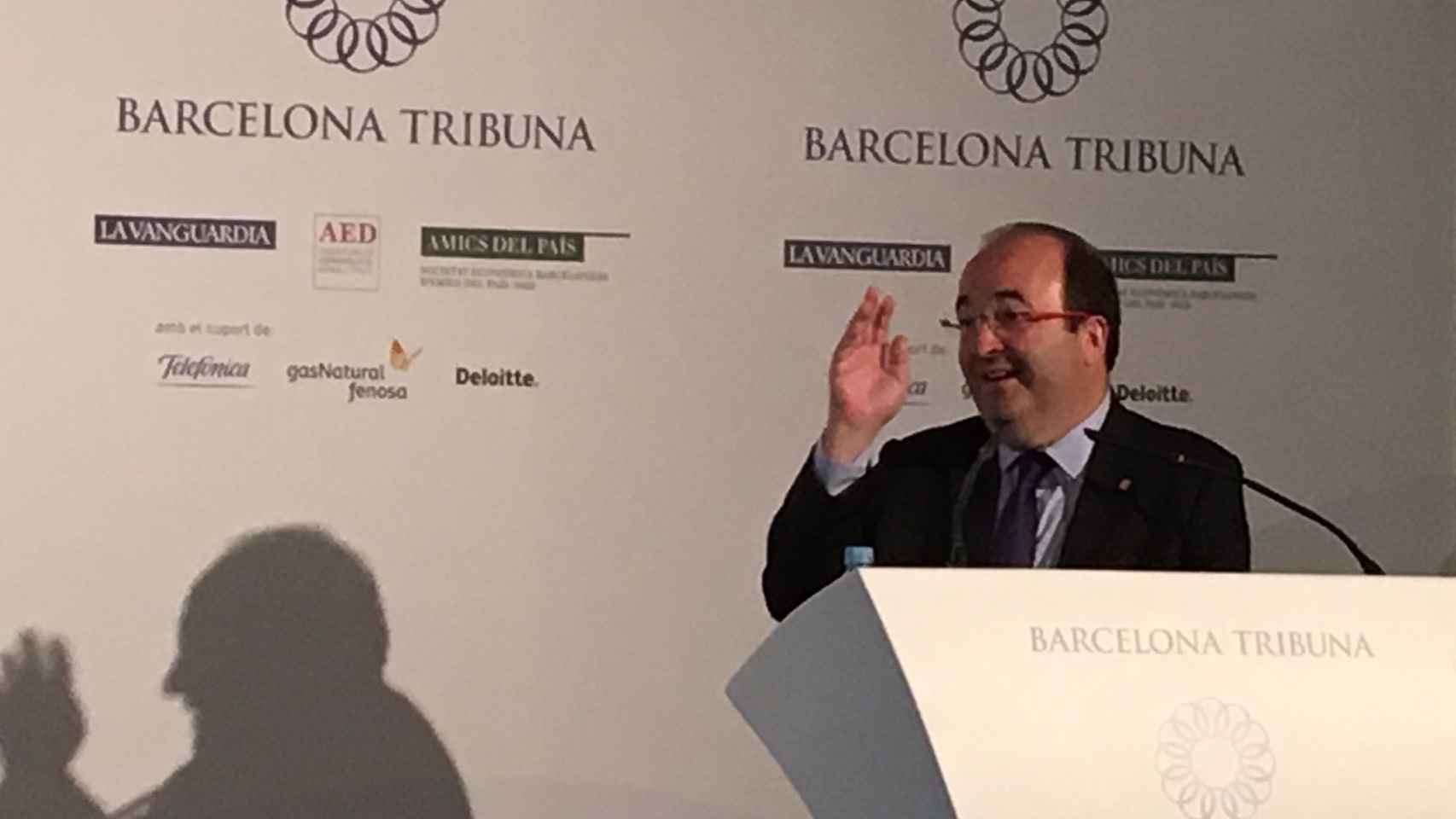 Miquel Iceta, en el foro Tribuna Barcelona, apuesta por una Hacienda propia, y recoge la idea de Urkullu / CG