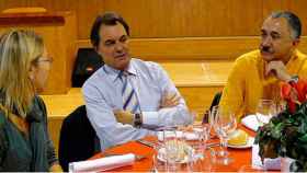 Neus Munté, militante de UGT y vicepresidenta en funciones del Govern, junto a Artur Mas y a Josep Maria Álvarez, secretario general de UGT Cataluña.