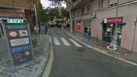 Zona restringida en la avenida Generalitat de Santa Coloma / GOOGLE STREET VIEW