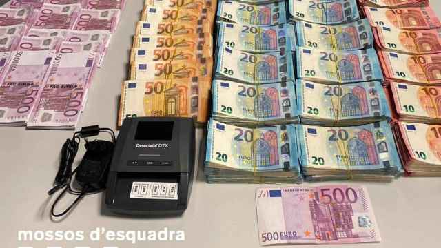 Billetes incautados a los dos detenidos en Barcelona / MOSSOS