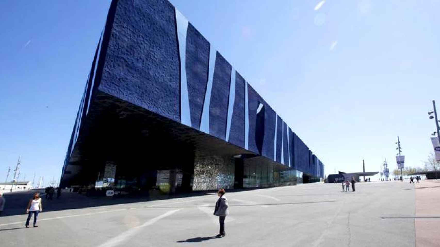 El Museu Blau, el recinto del Parc del Fórum de Barcelona / AJ BCN