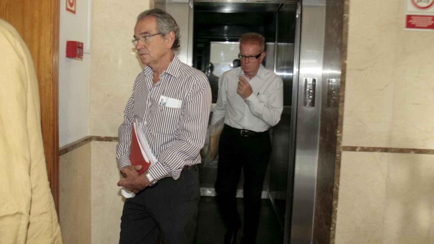 Los arquitectos Luis y Jaime García Ruiz a su entrada en el juzgado de Palma en una imagen de 2009 / EFE