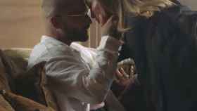 Maluma y JLo en el videoclip de 'Pa' ti + Lonely'