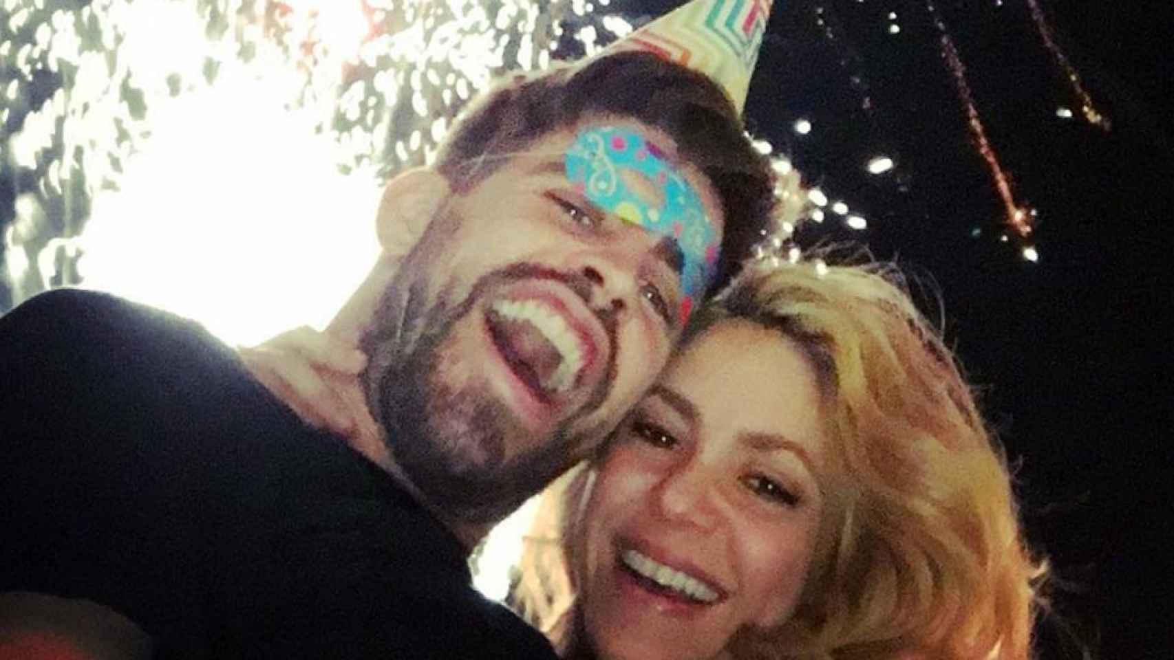 Gerard Piqué y Shakira durante una celebración / INSTAGRAM