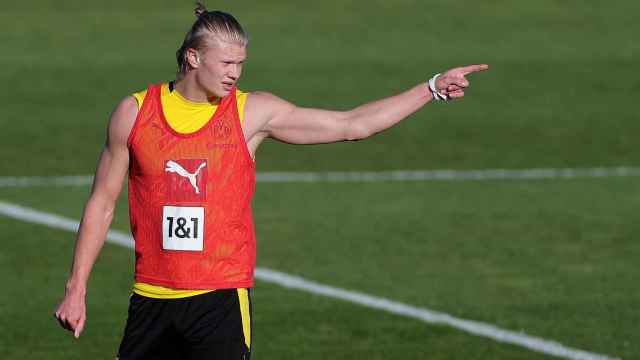 Erling Haaland durante un entrenamiento con el Borussia Dortmund / EFE