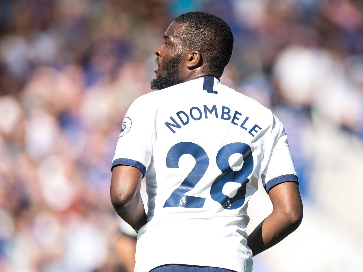 Ndombelé, en un partido con el Tottenham | REDES