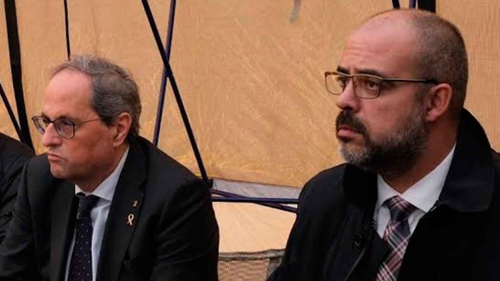 El presidente de la Generalitat, Quim Torra  (i.), y el 'conseller' de Interior, Miquel Buch (d.) / EP