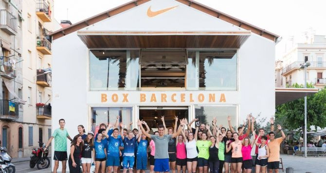El nuevo espacio de Nike concentra a numerosos deportistas de Barcelona