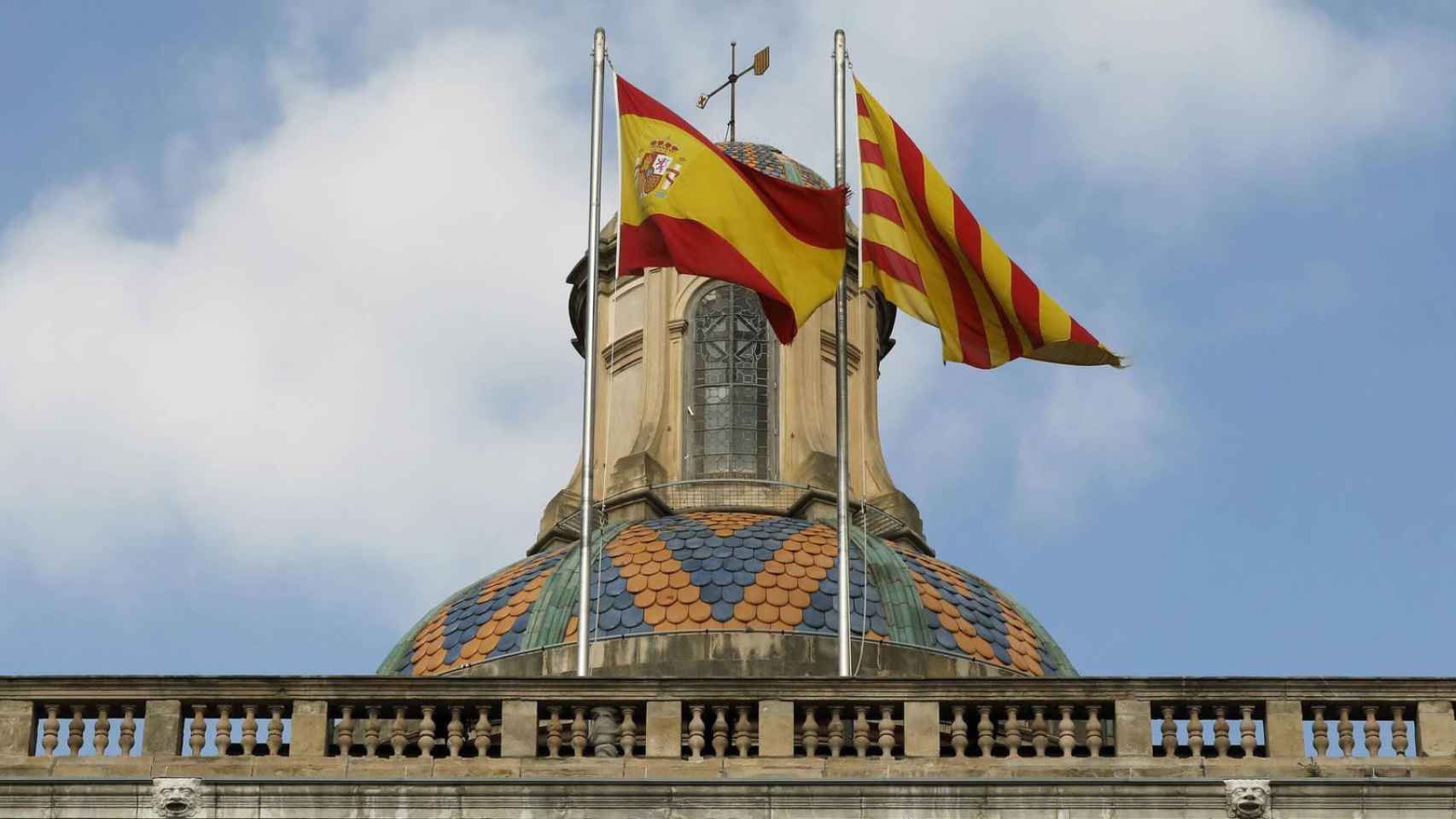 Cúpula del palacio de la Generalitat de Cataluña / EFE