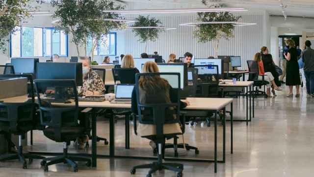 La nueva sede corporativa de Esteve Teijin en Castelldefels (Barcelona) / ESTEVE TEIJIN