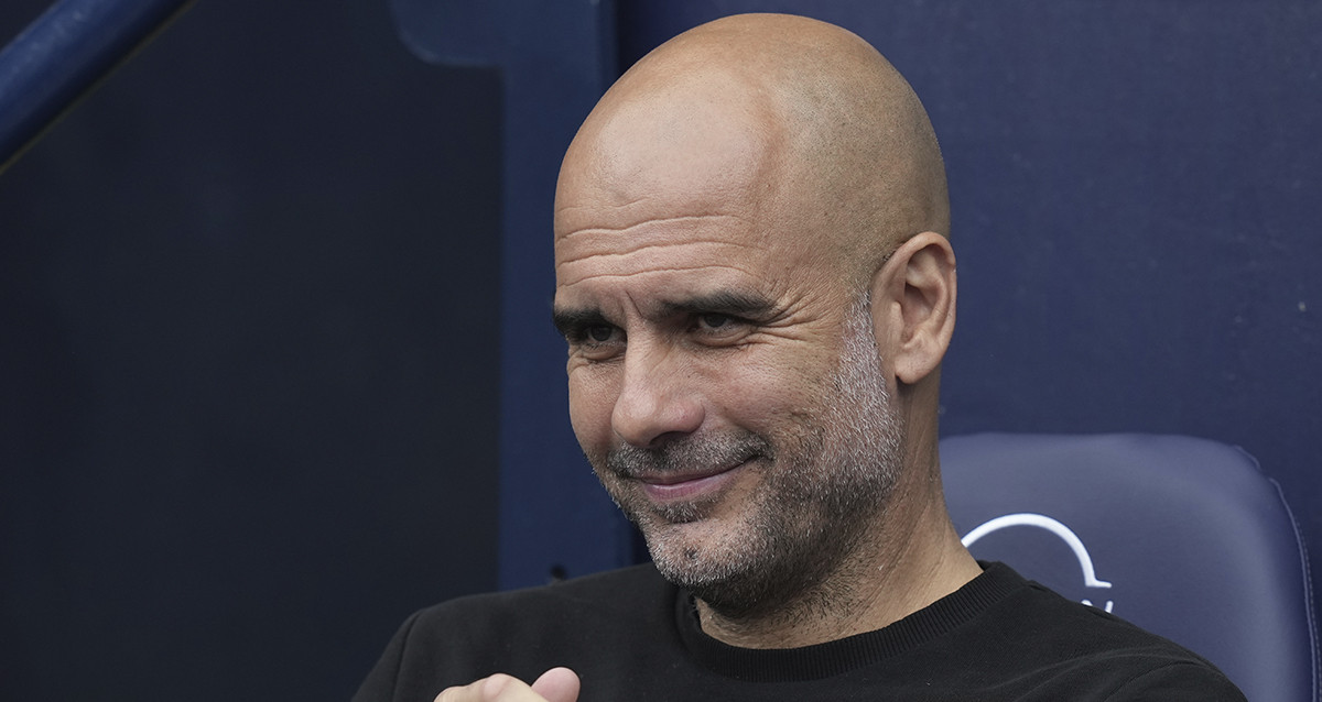 Pep Guardiola, sonríe, durante la última jornada de la Premier League 2021-22 / EFE