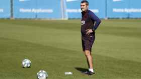 Ernesto Valverde en sesión preparatoria al partido del Sevilla / FC Barcelona