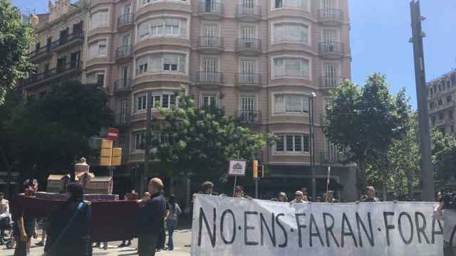 Sant Antoni protesta ante el turismo masivo en Barcelona / CG