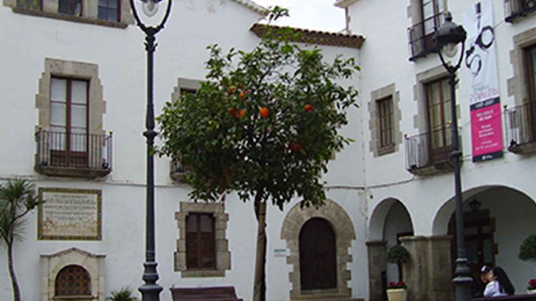 Una plaza de la localidad de Arenys de Mar